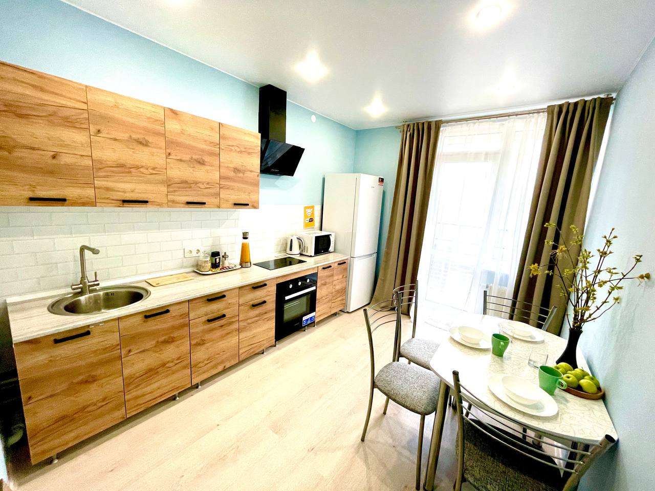 Современная квартира около центра города