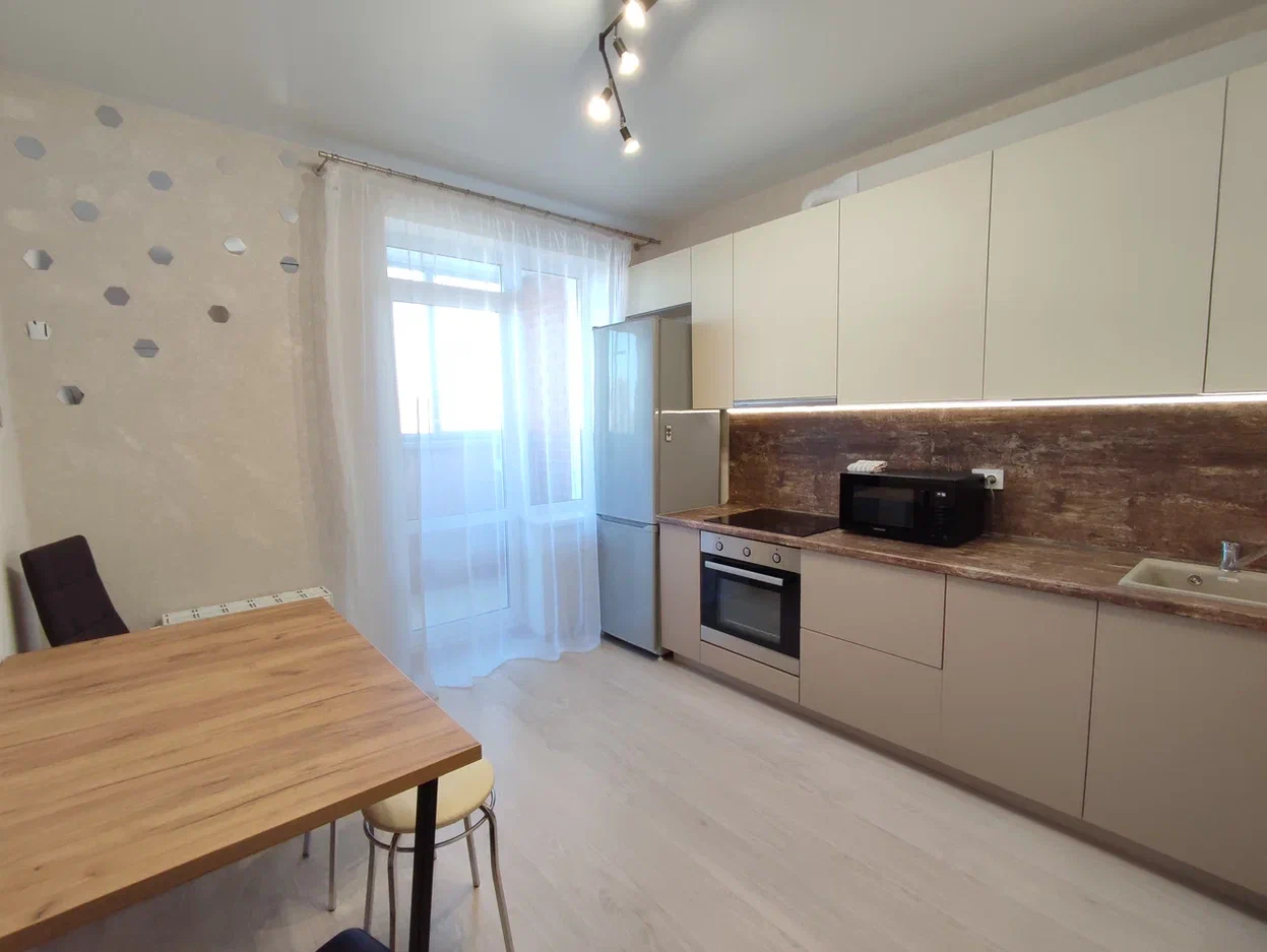 1-к. квартира, 43 м², 7/25 эт.