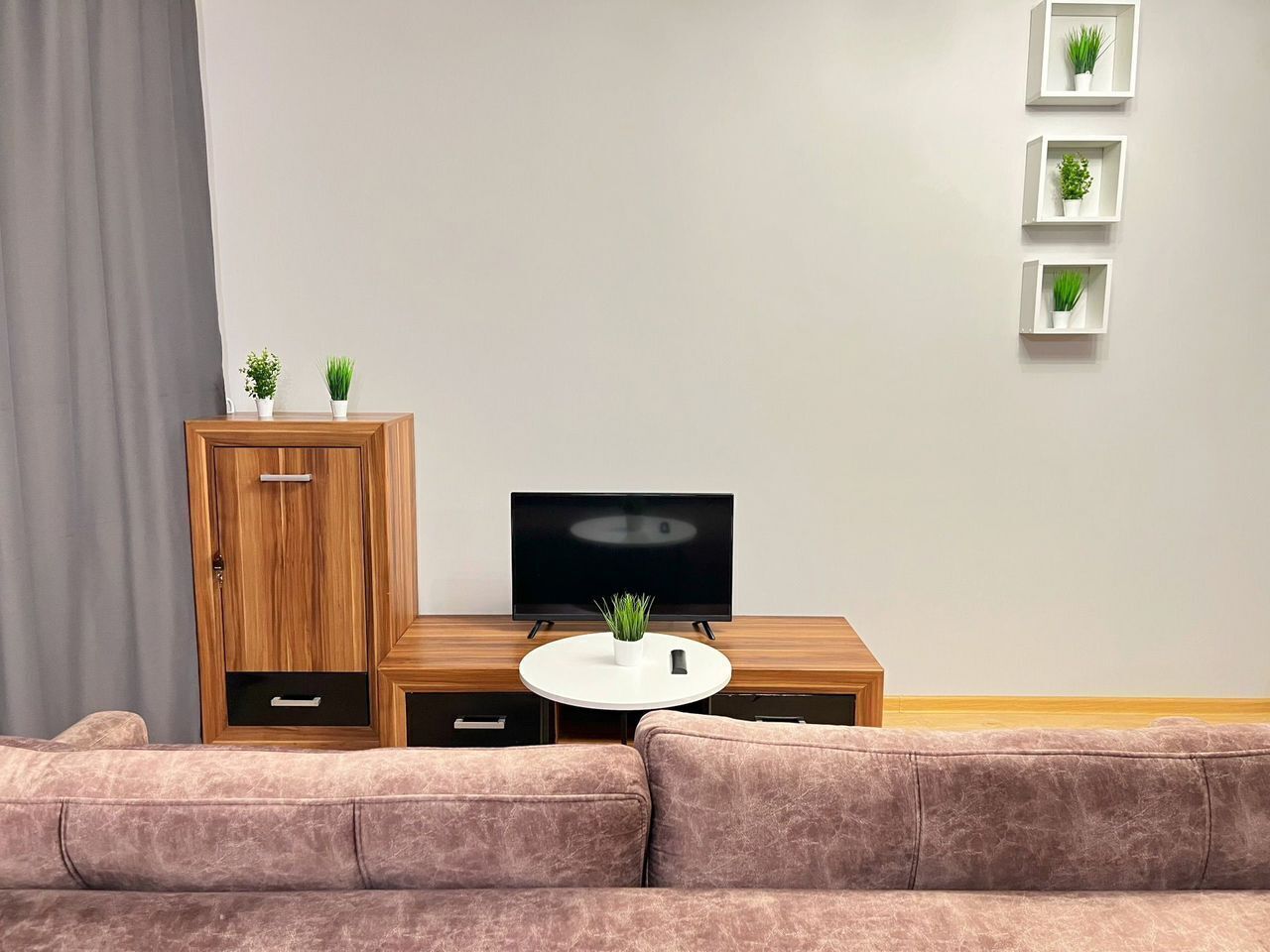 Комфортнaя cтудия в сaмом цeнтpe гopода!