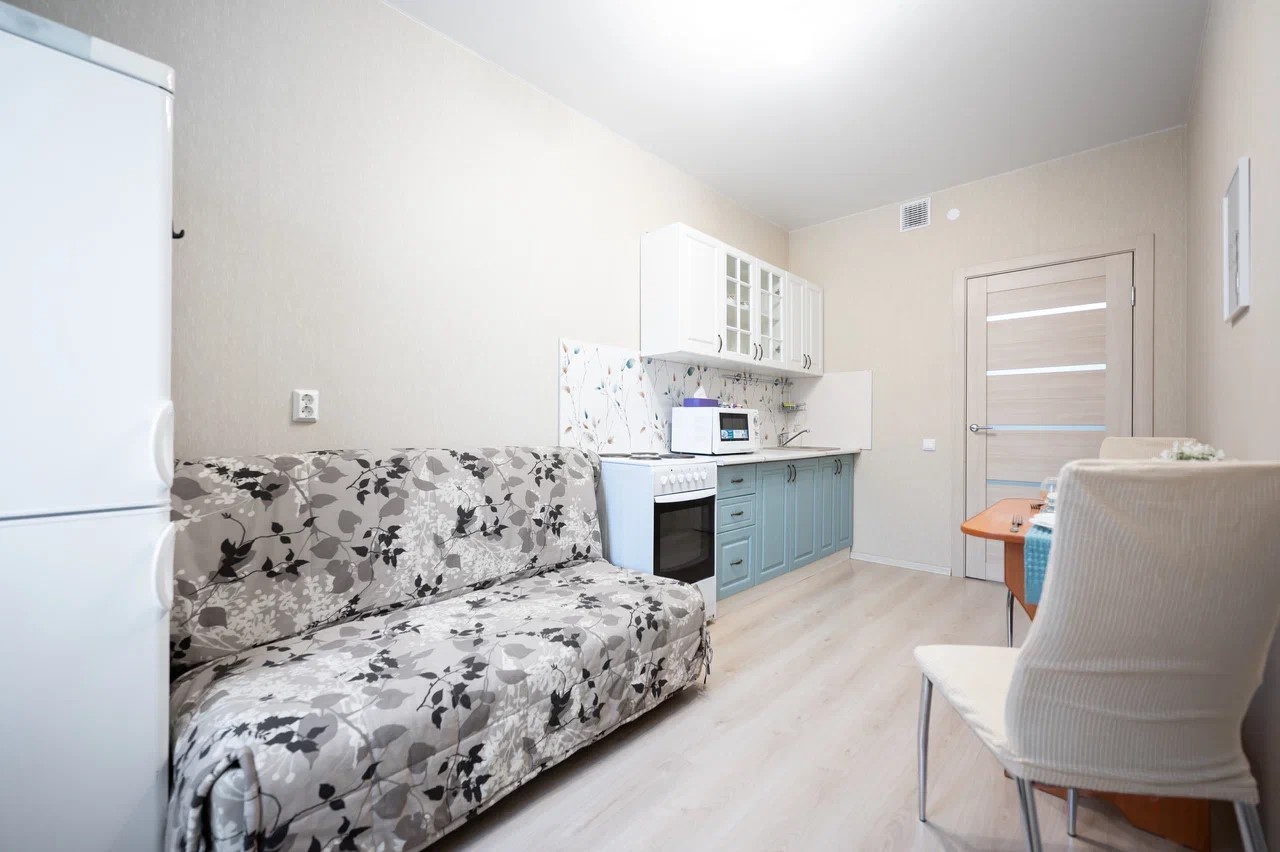 1-к. квартира, 43 м², 8/17 эт.