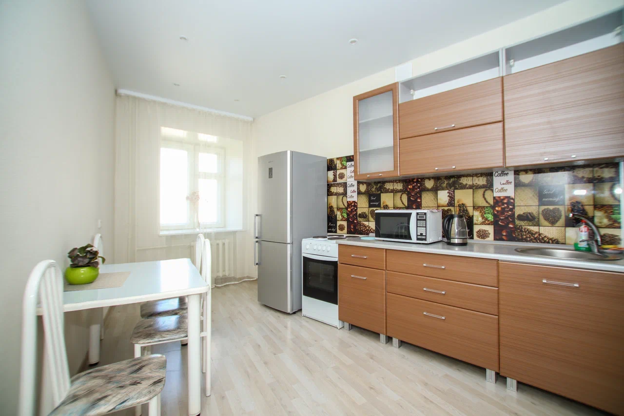 1-к. квартира, 43 м², 8/17 эт.