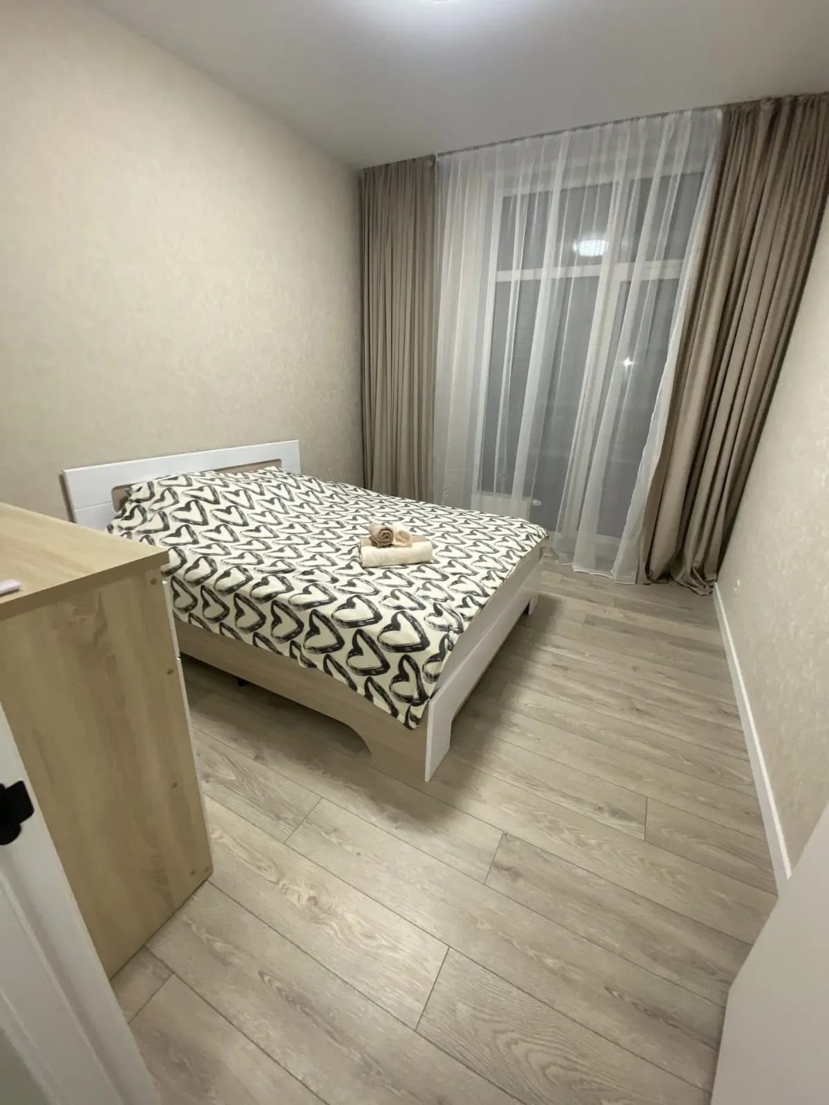 Отличнaя комфoртная eвpoдвушкa в Индуcтpиaльнoм paйoнe рядом с TЦ Плaнeта