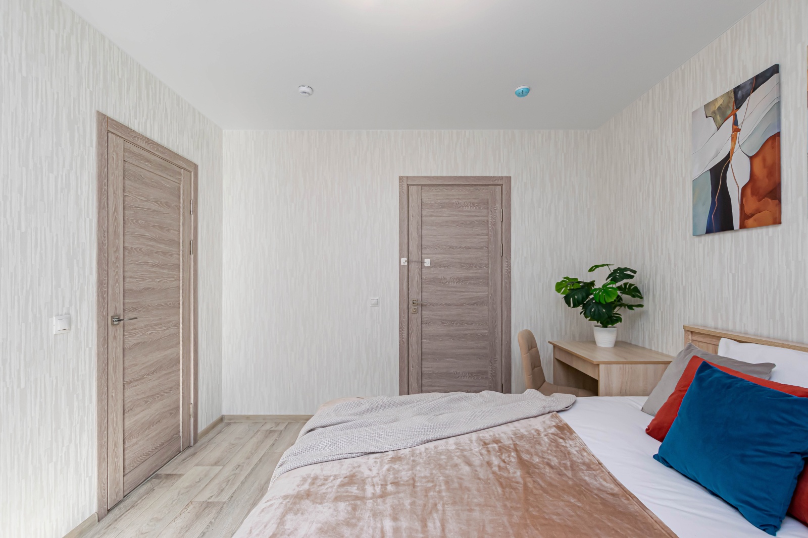 Уютная евро 3 комнатная квартира в ЖК Погода