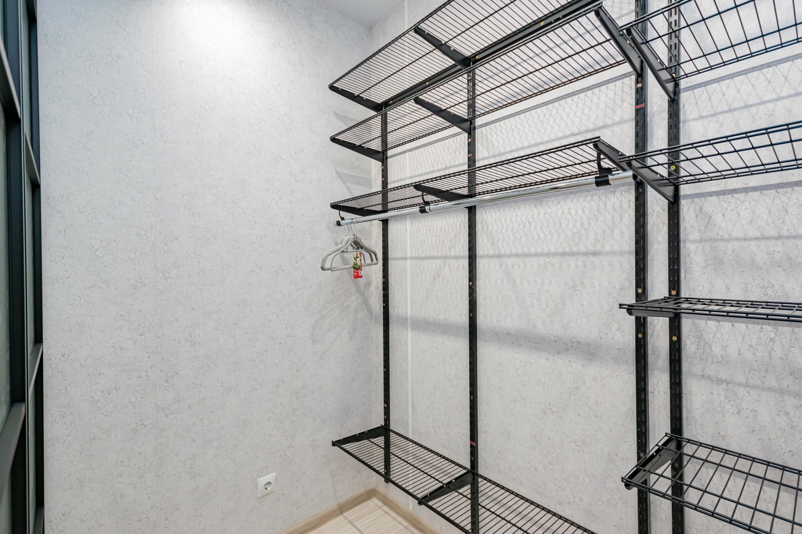 Уютная евро 2-комнатная квартира у ДКЖ