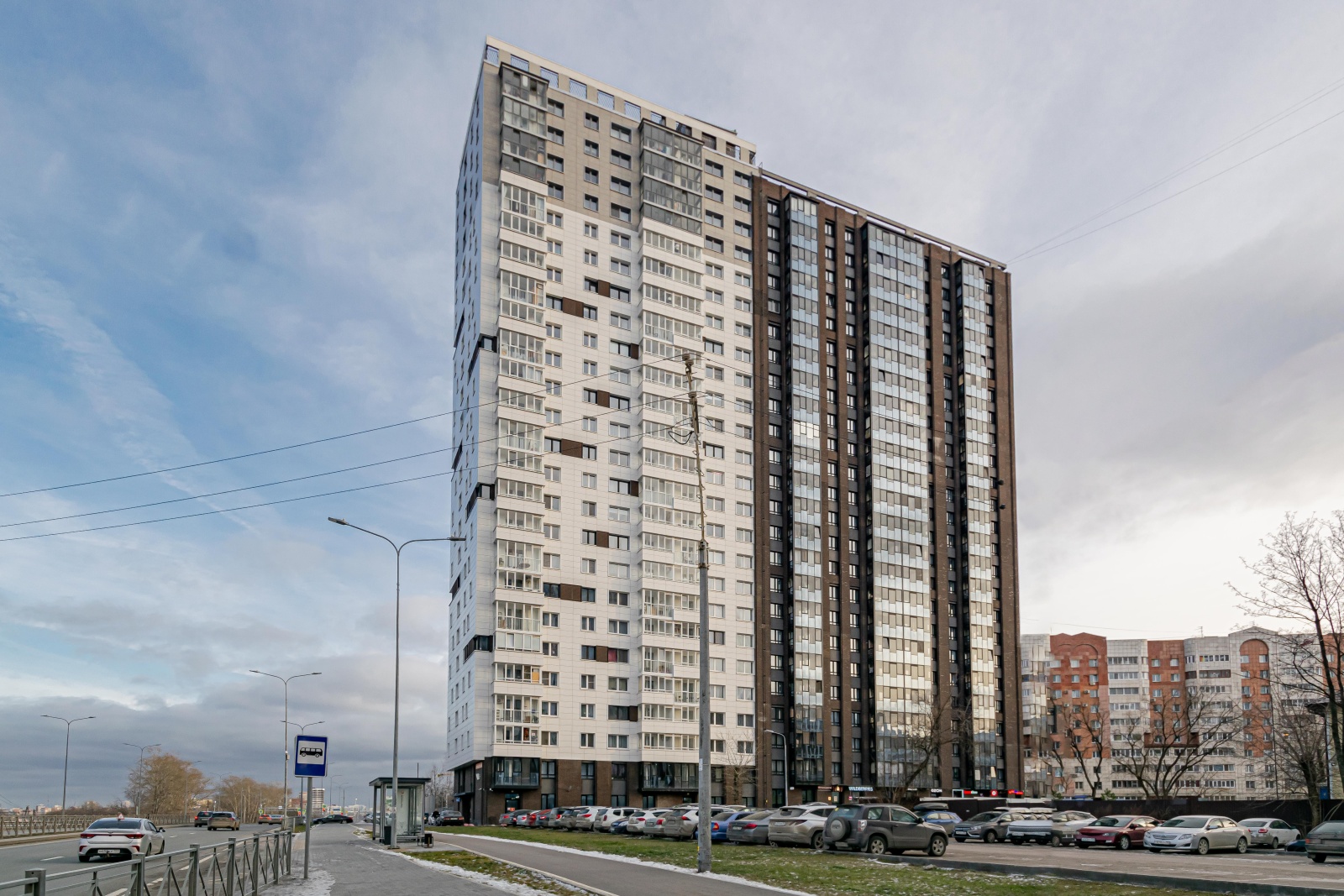 Уютная евро 2-комнатная квартира у ДКЖ