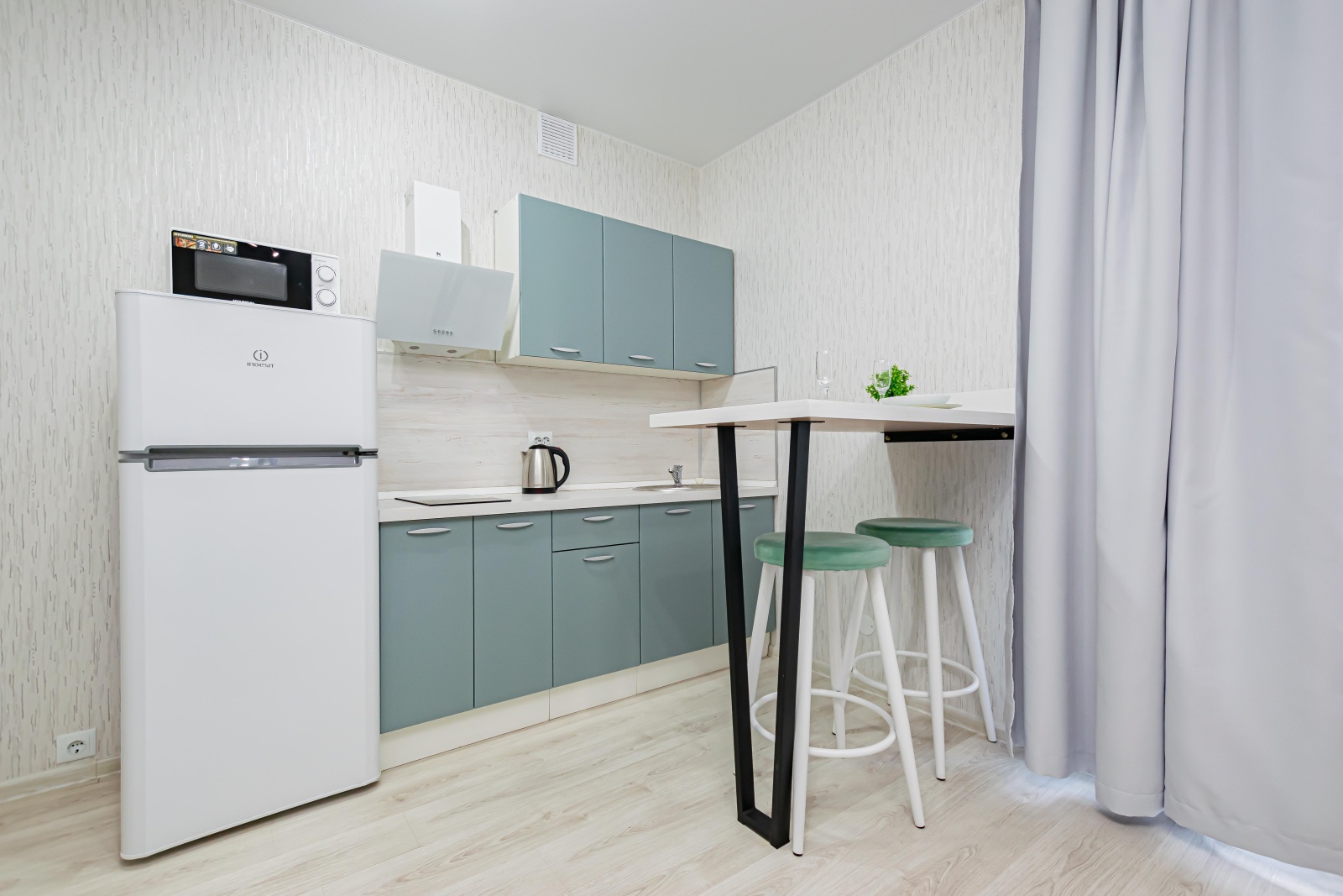 Уютная студия у ДКЖ