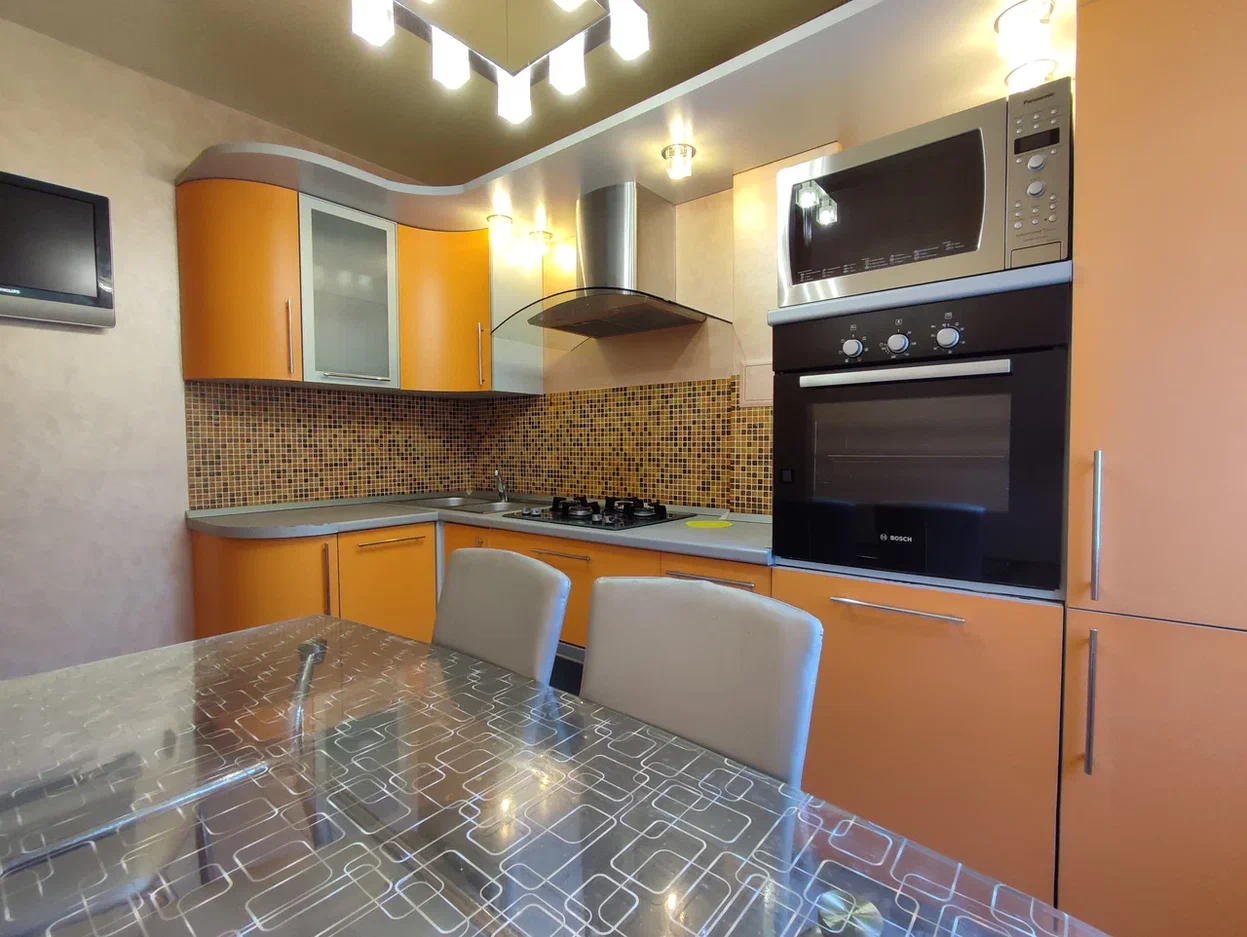 3-к. квартира, 65 м², 3/9 эт.