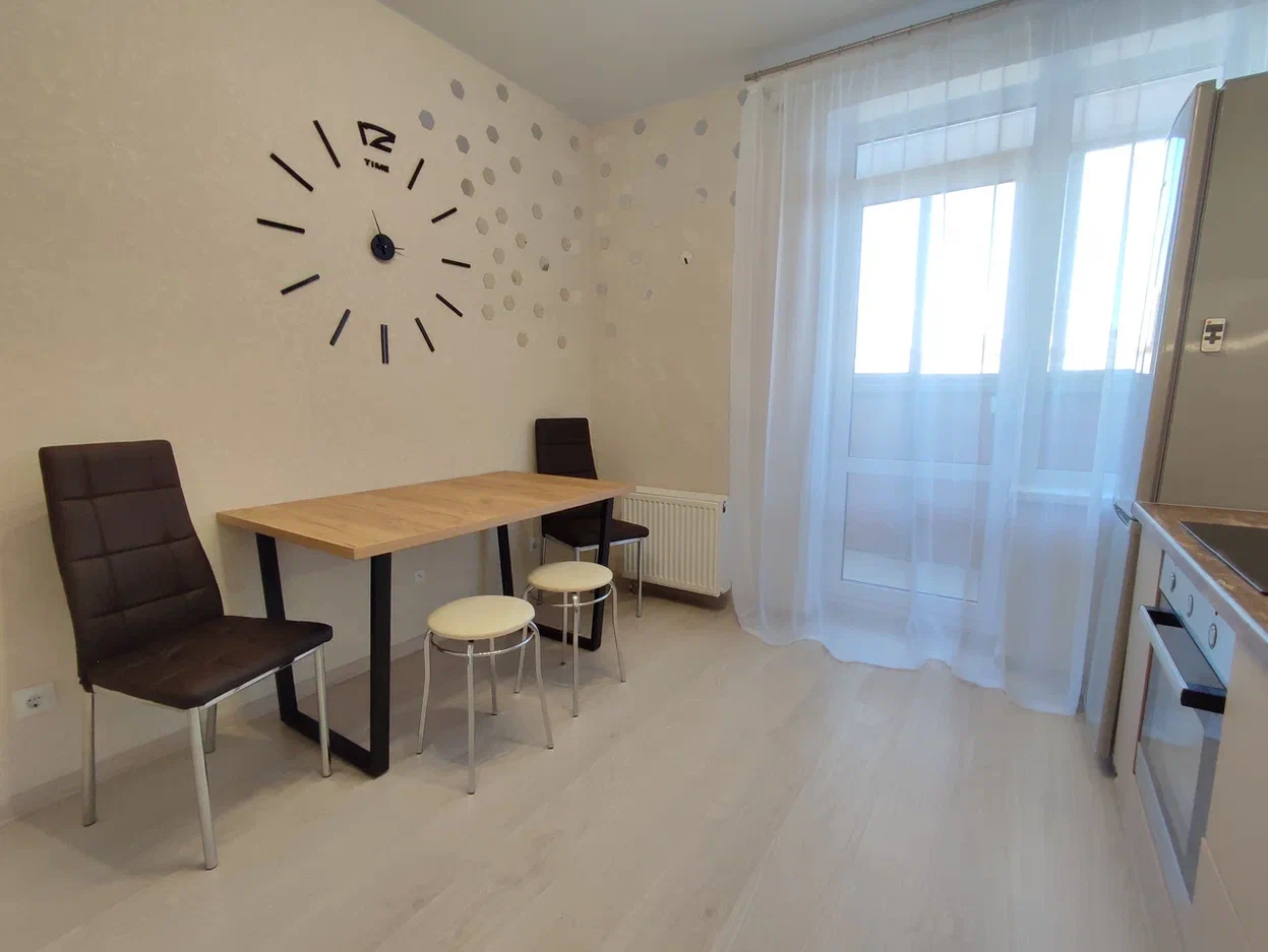 1-к. квартира, 43 м², 7/25 эт.