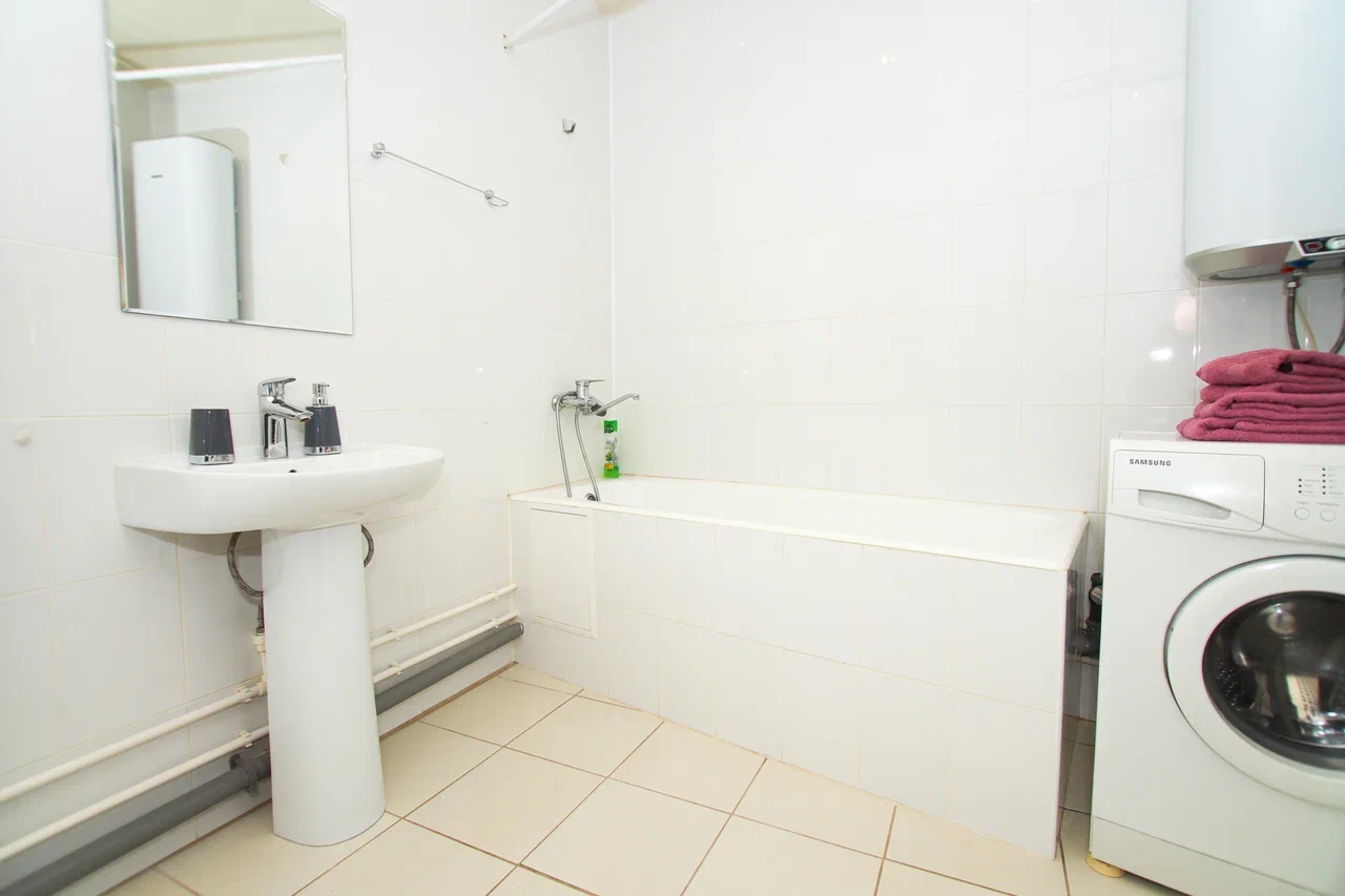 1-к. квартира, 43 м², 8/17 эт.