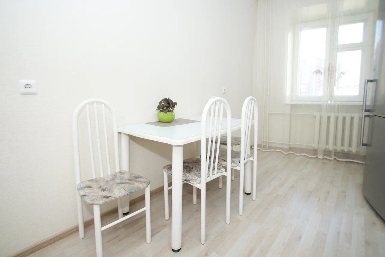 1-к. квартира, 43 м², 8/17 эт.