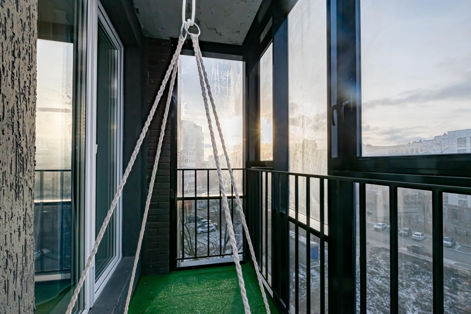 Уютная евро 2-комнатная квартира у ДКЖ