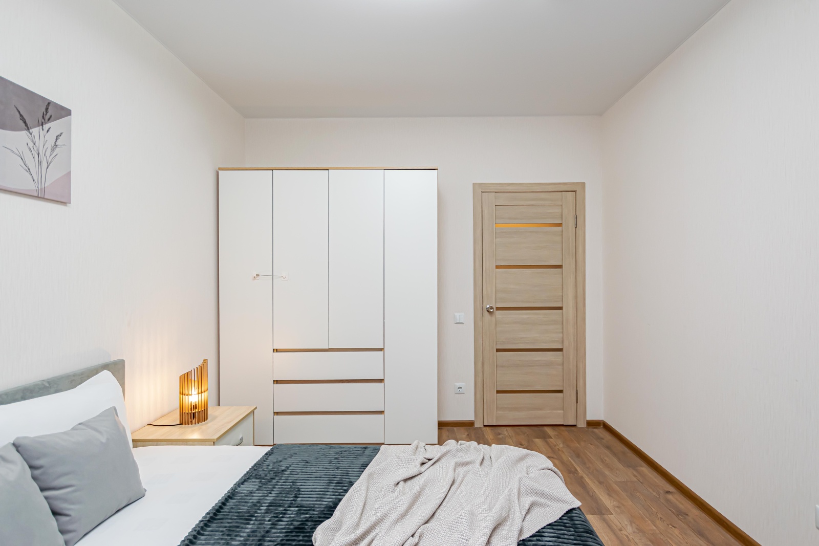 Уютная евро 2-комнатная квартира у Планеты