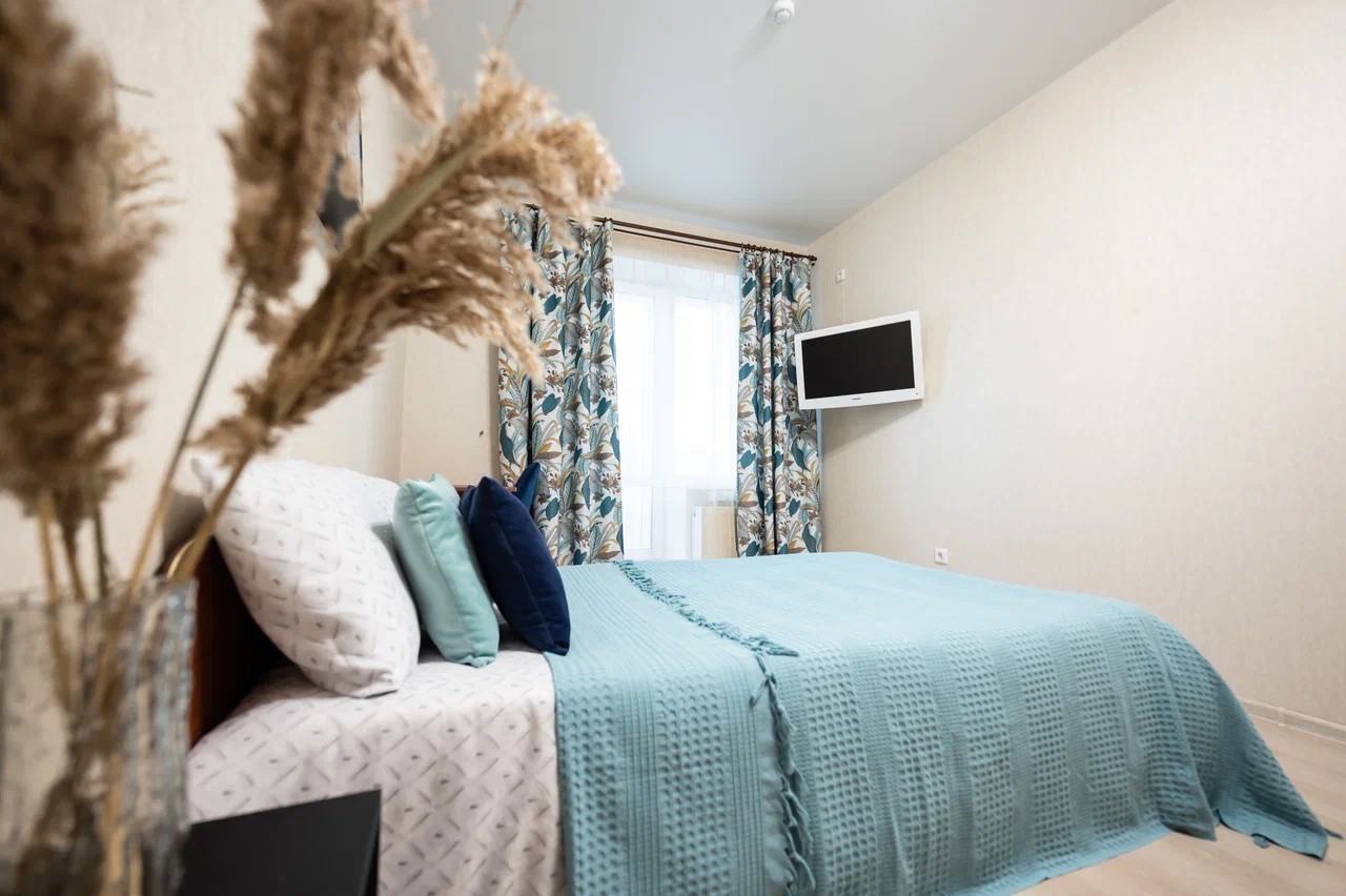 1-к. квартира, 43 м², 8/17 эт.