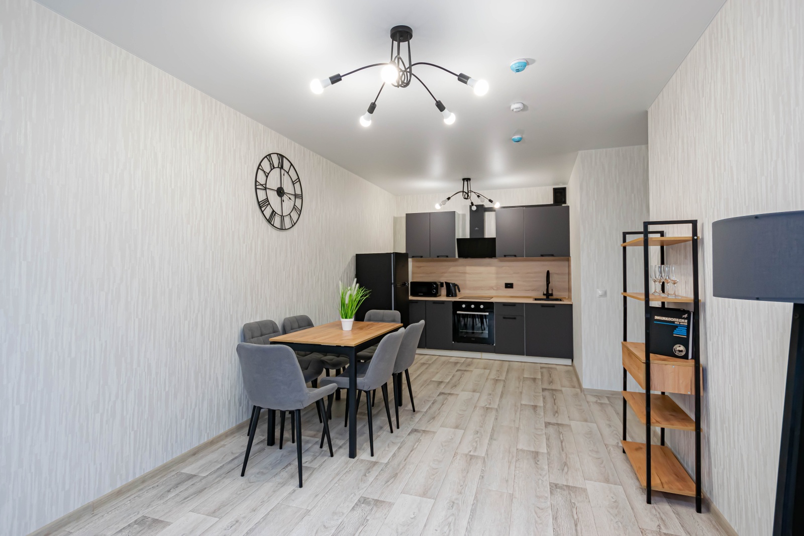 Уютная евро 3 комнатная квартира в ЖК Погода