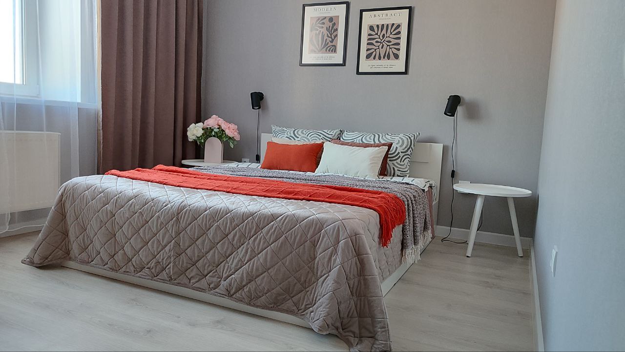 Светлая 2-к квартира в Кировском районе