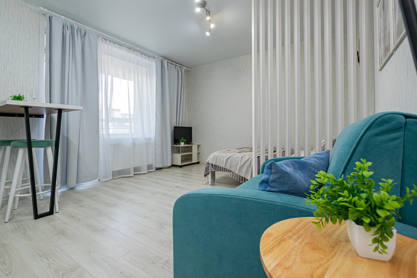 Уютная студия у ДКЖ