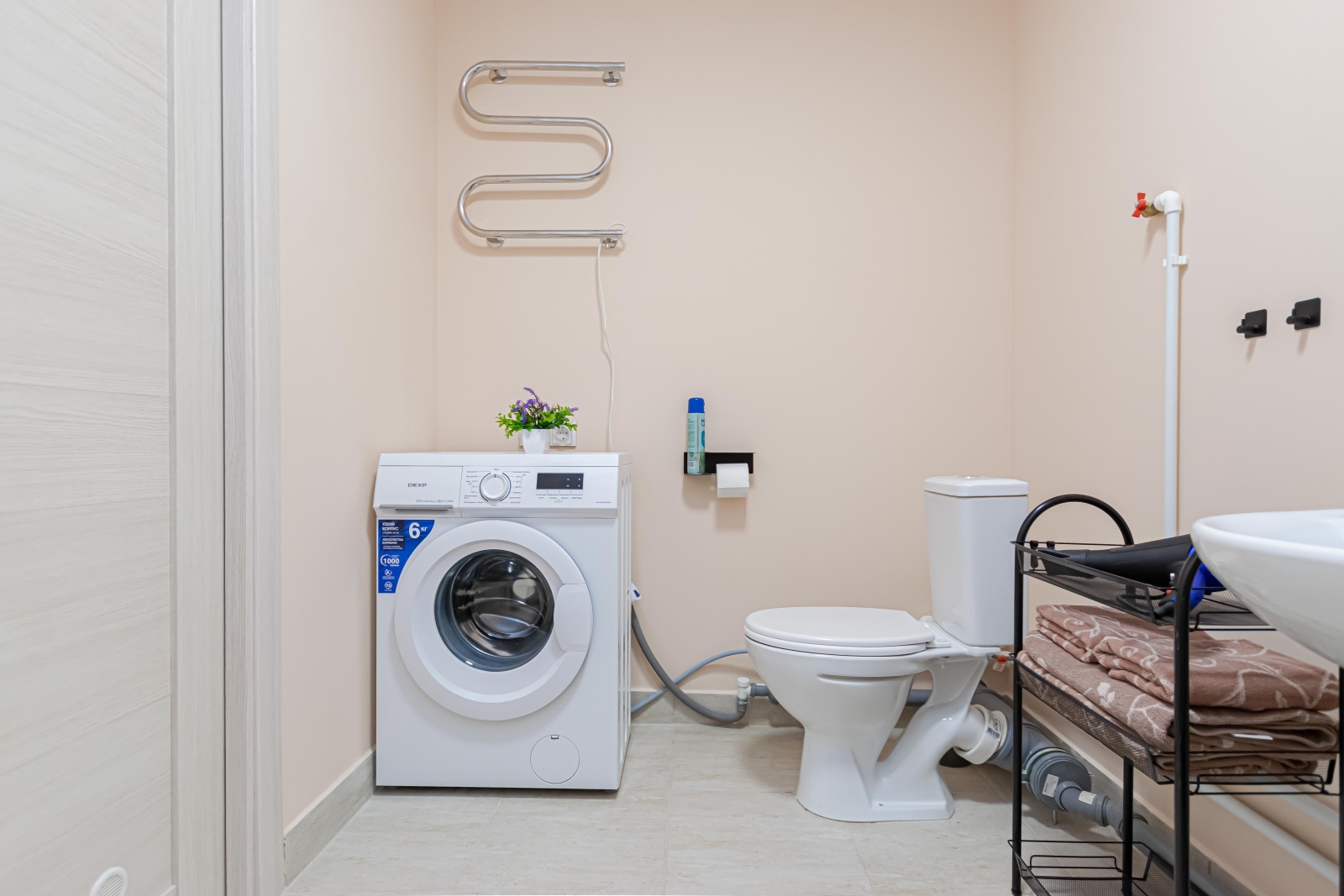 Уютная евро 2-комнатная квартира у ДКЖ