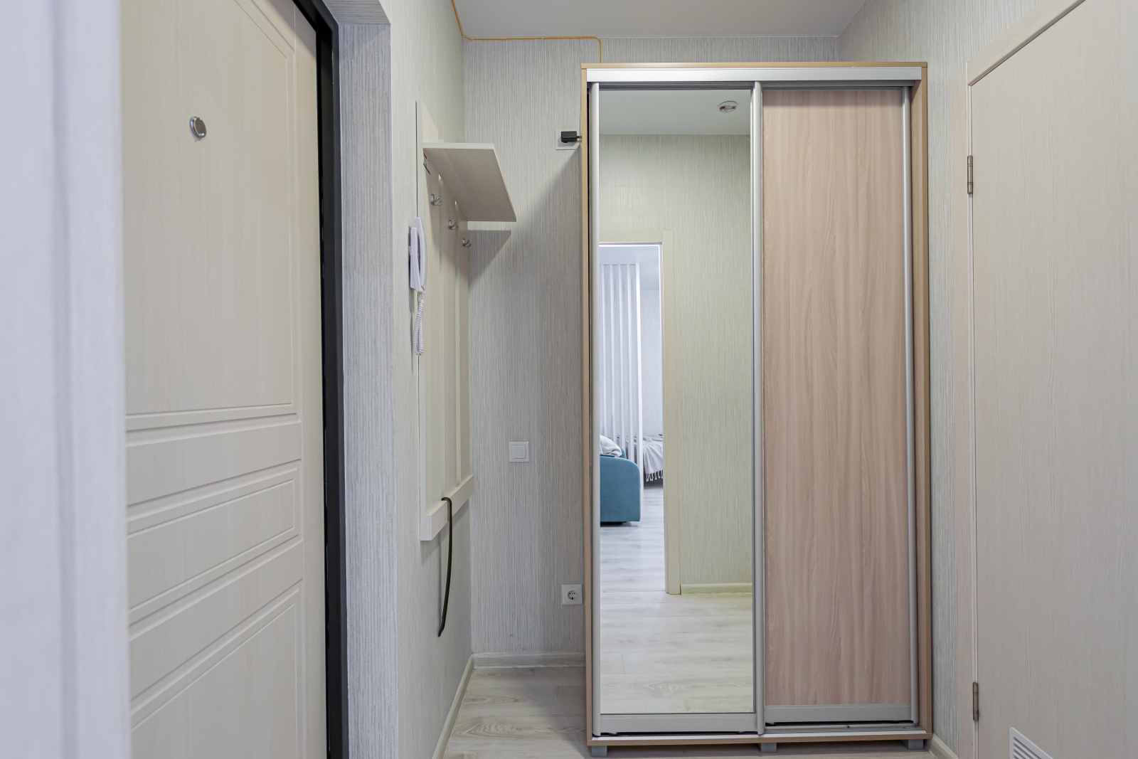 Уютная студия у ДКЖ