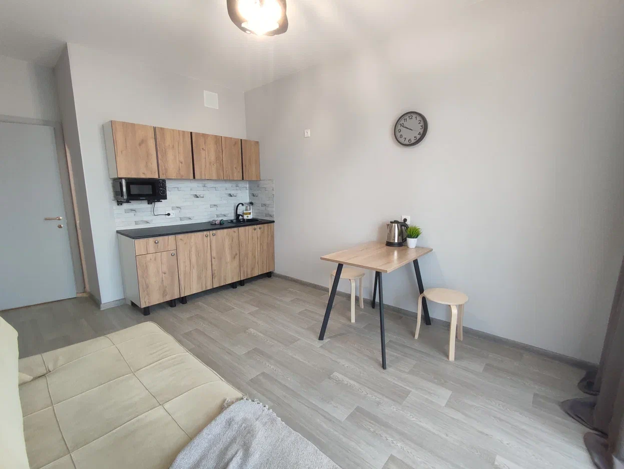 2-к. квартира, 43 м², 8/25 эт.