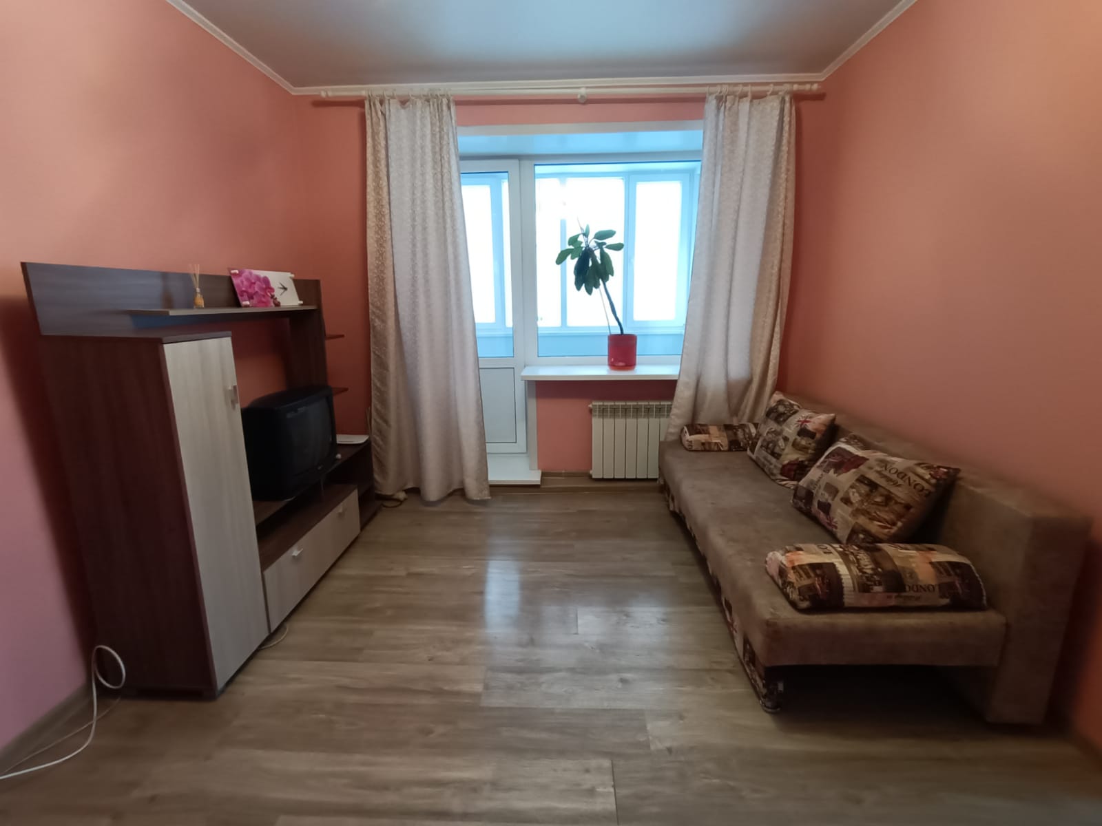 2-к квартира на Борчанинова