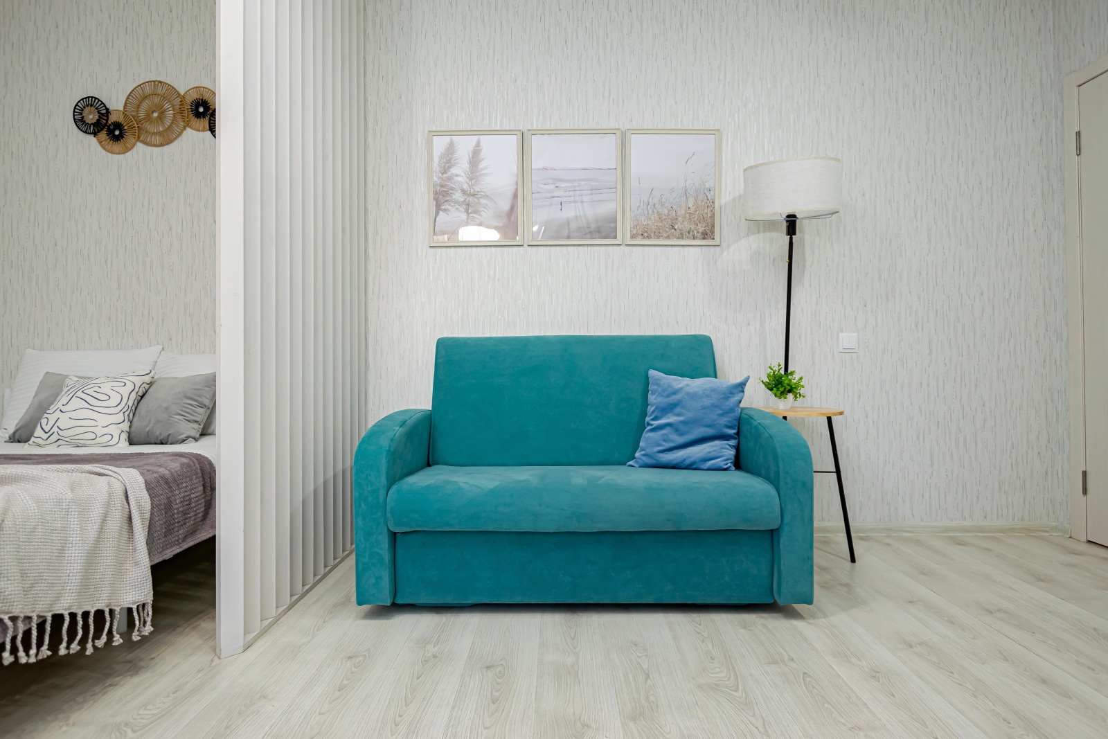 Уютная студия у ДКЖ